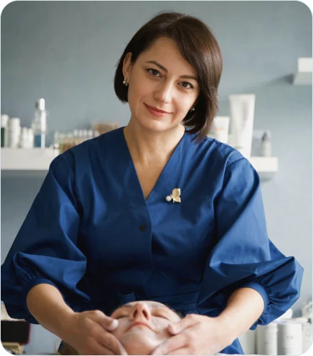 Tanya Tonkonoh, skincare educator and professional beauty therapist